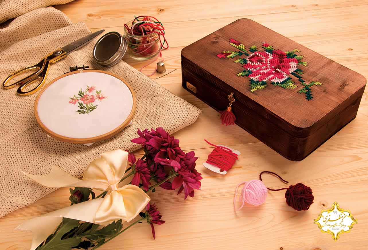 تلفیقی از گز و هنر شماره دوزی