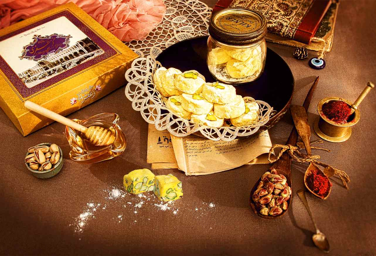 ترکیب بی نظیر گز و زعفران